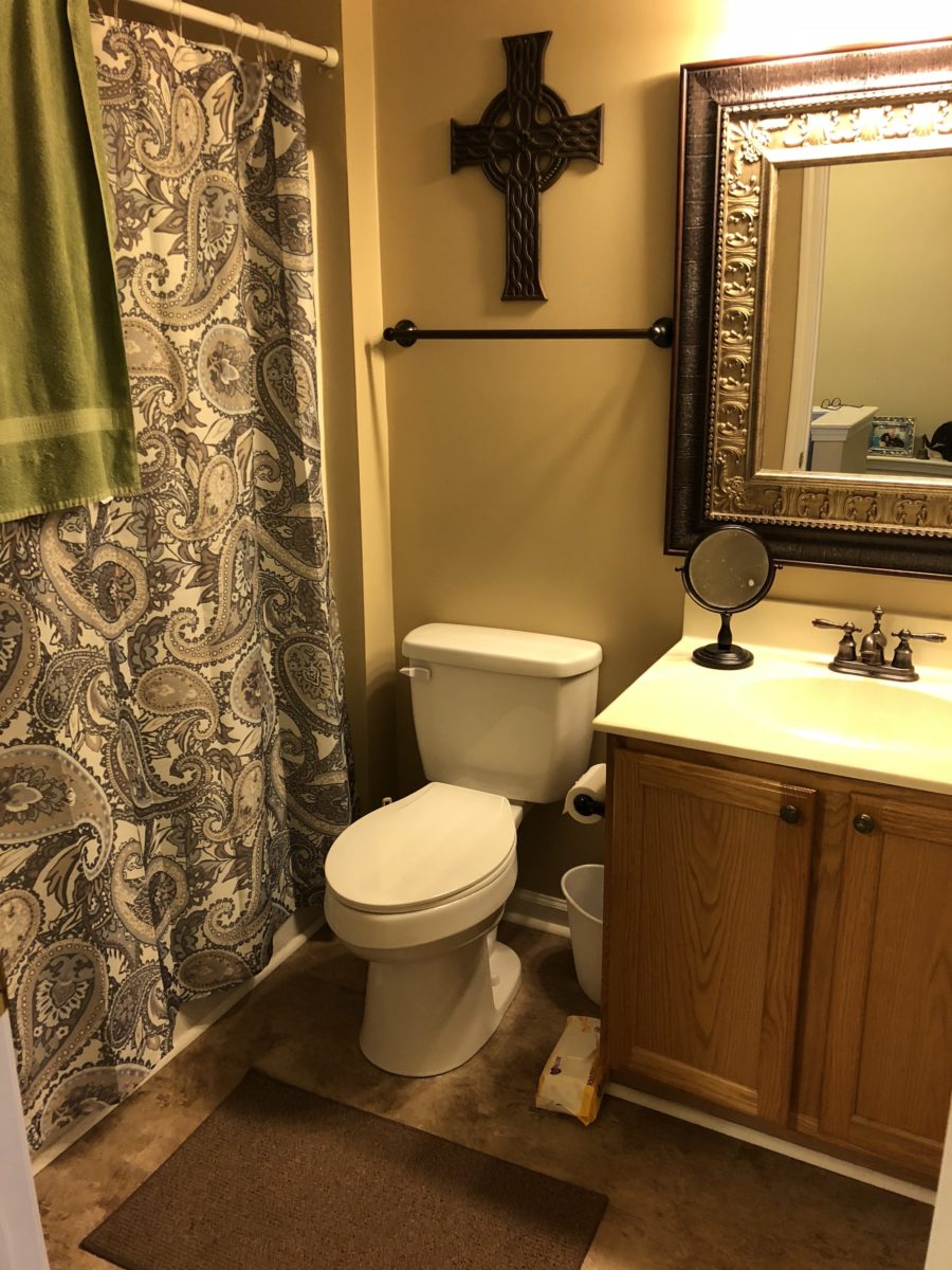 2nd Bathroom